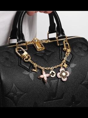 Beginning Boutique LV Exact Match Blooming Flower Bijou Sac Chenne Charm